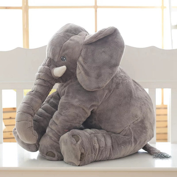 Morbido e confortevole elefante peluche cuscino per bambino che dorme